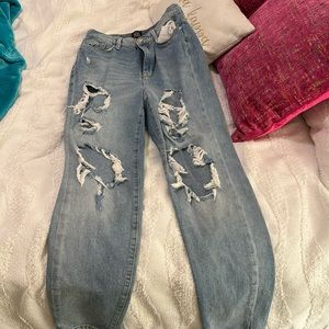 ripped mom jeans
